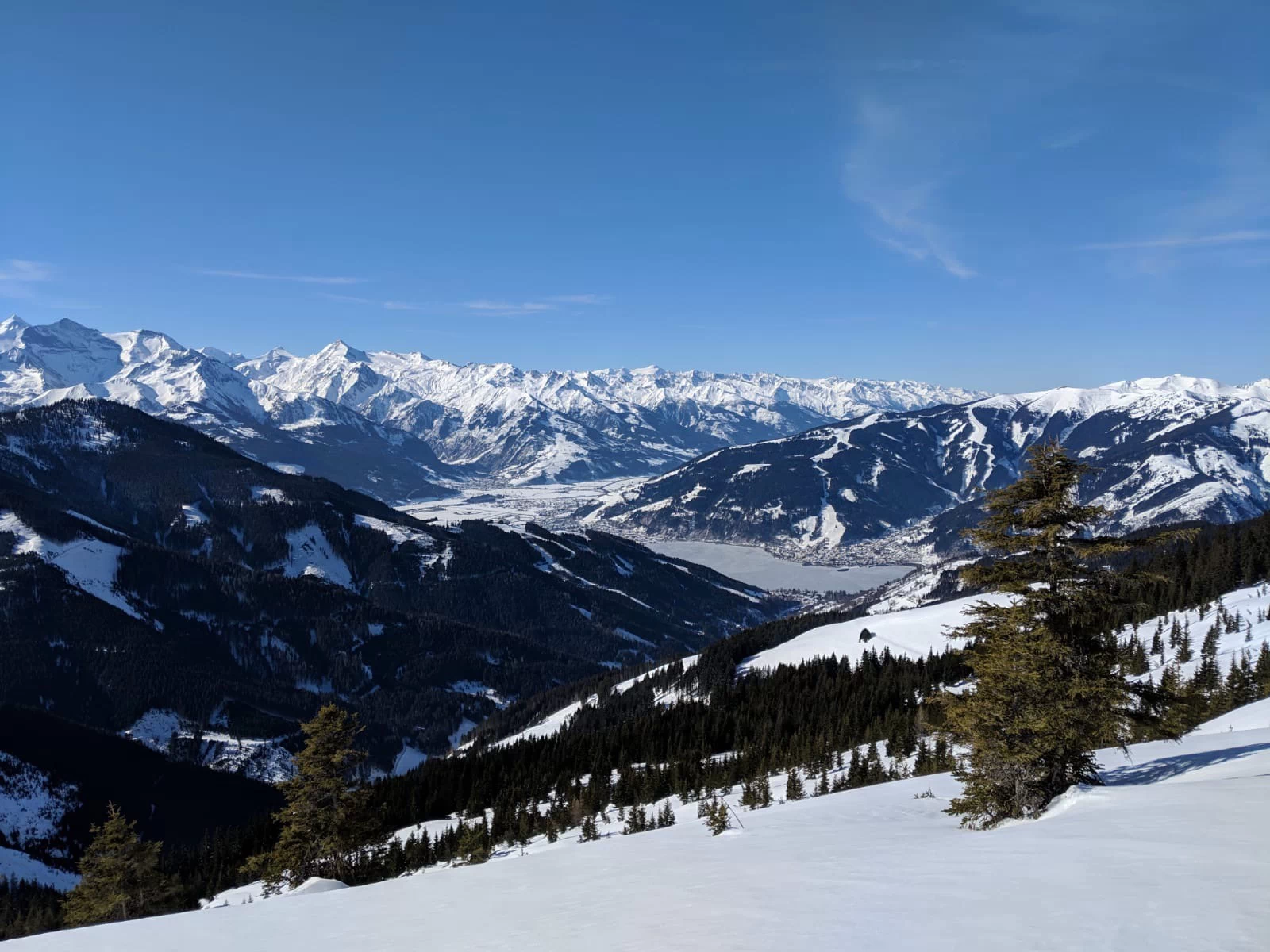 SKI SAFARI