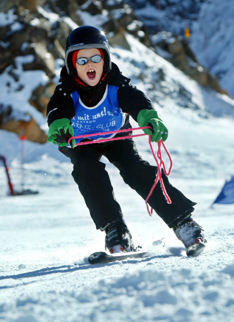 <span style="font-size:1.778rem;color:#3399cc;">Ein Ski- Paradies für Kinder!!!</span>