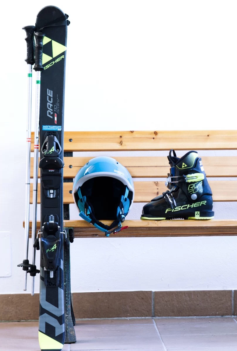 <span style="font-size:22px;color:#f9fafb;">ℹ️ Informationen zu Ski &amp; Snowboard Maßen für Kinder:<br /><span style="font-size:22px;"><span style="font-size:20px;"><span style="text-decoration:underline;">                                      </span></span></span><br /></span>