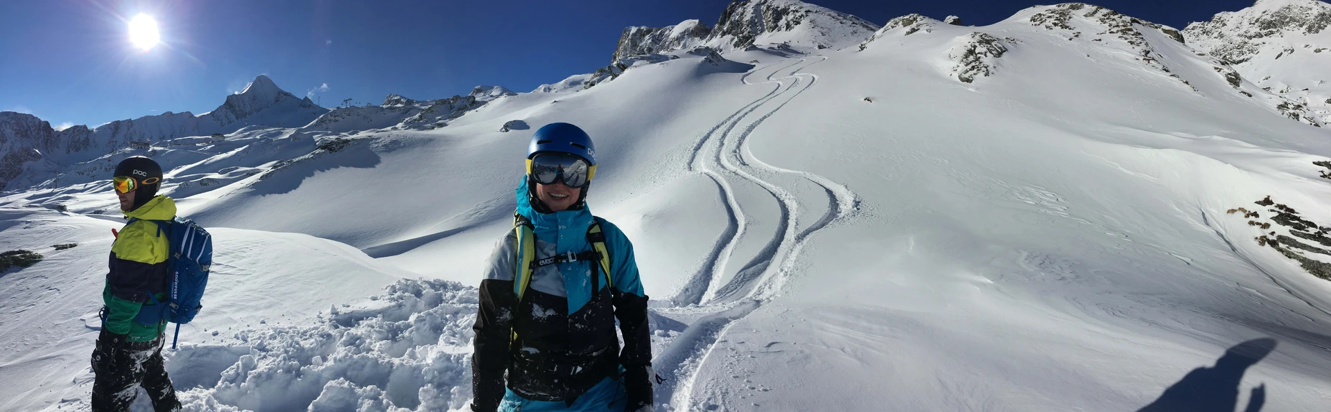 <span style="font-size:1.667rem;color:#f9fafb;">ℹ️ Freeride Safety Equipment:</span>